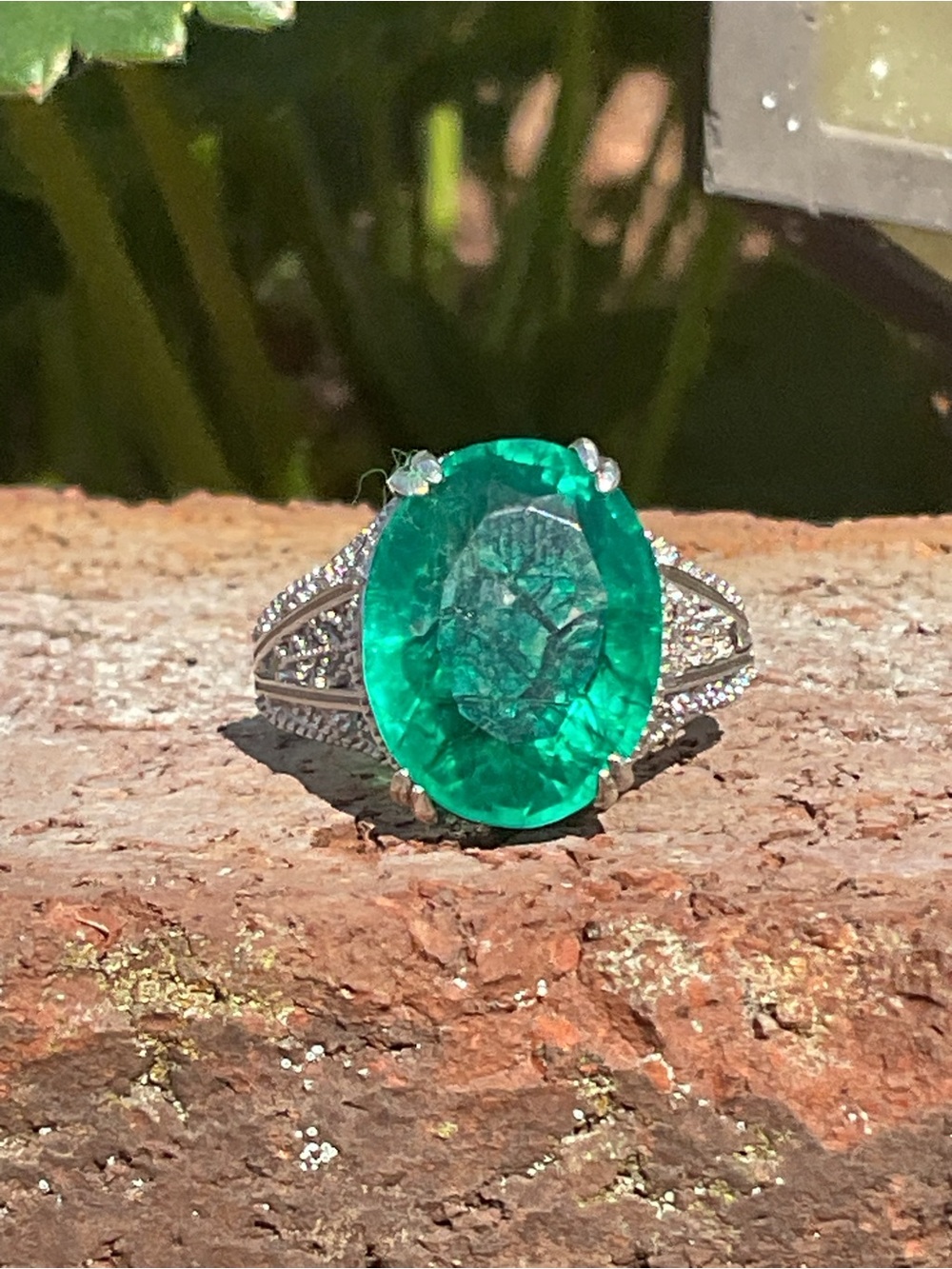 Huge Oval Emerald.925 Silver Ring 7